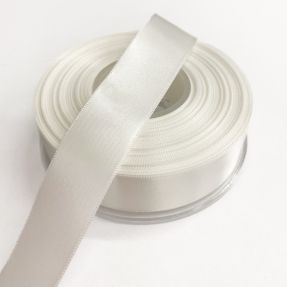 Satin ribbon double face 25 mm off white