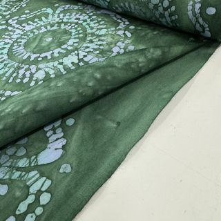 Cotton fabric UNIQUE BATIK design E green