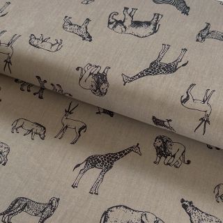 Cotton fabric Wildlife Snoozy pebble