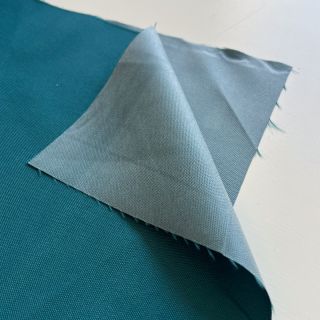 Water-reppellent fabrics cyan